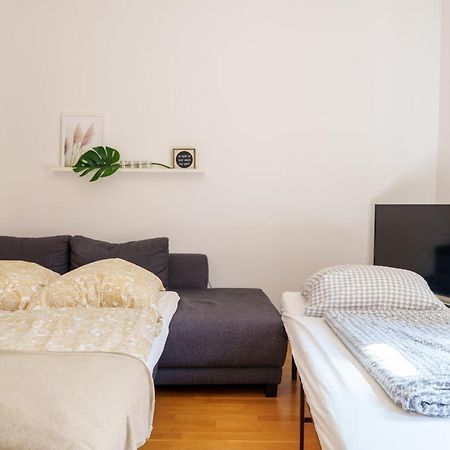 Beliebt: Zentrales & Ruhiges Innenstadtapartment Halle  Esterno foto